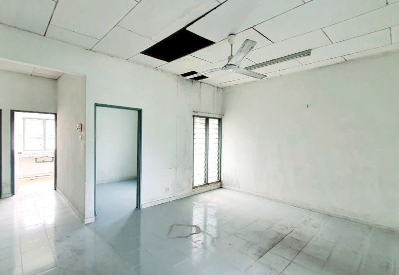 Taman Bersatu Simpang Pulai Double Storey Shoplot Facing Main Road 