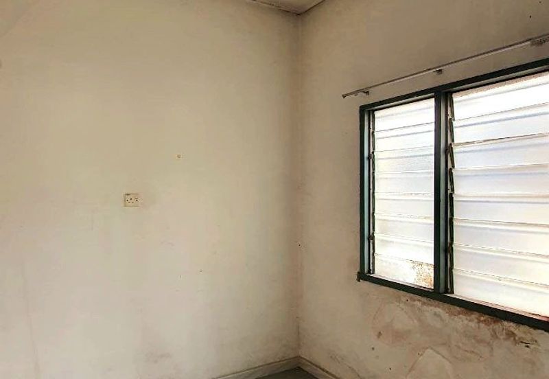 Taman Bersatu Simpang Pulai Double Storey Shoplot Facing Main Road 