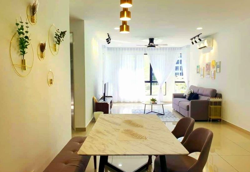 Upper East @ Tiger Lane