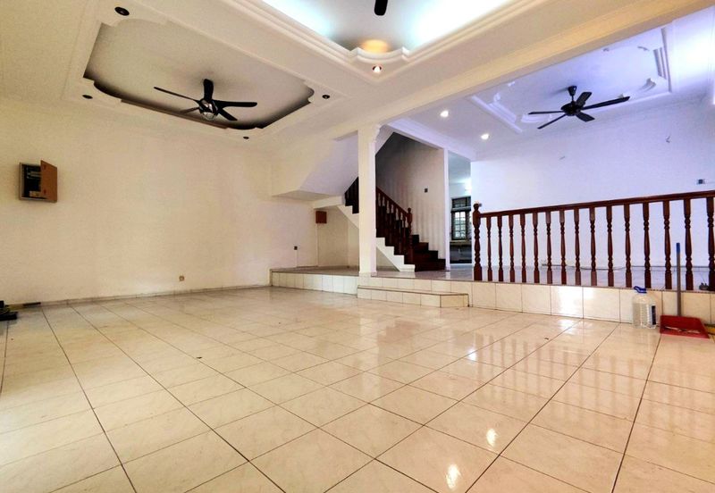 TAMAN CAHAYA BERCHAM