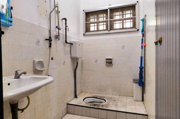 TAMAN CAHAYA BERCHAM