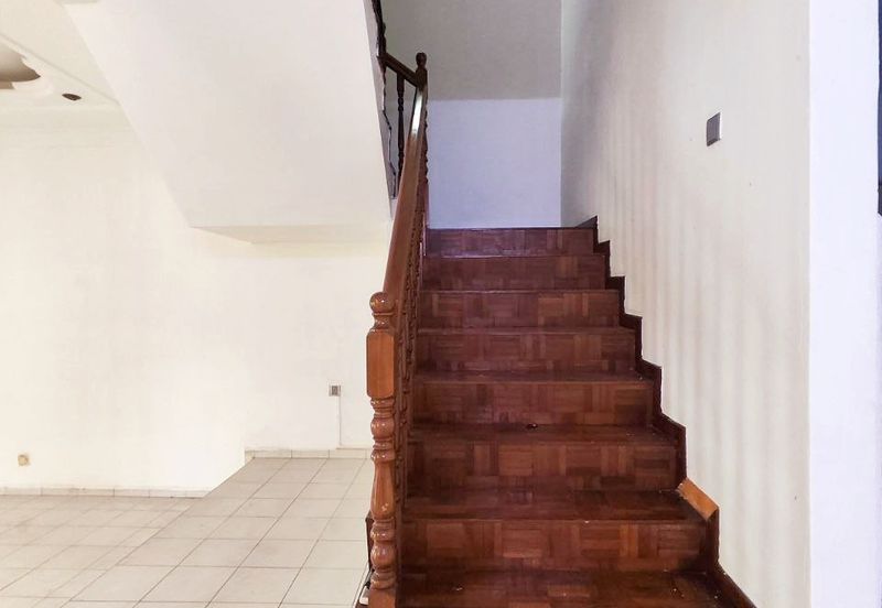 TAMAN CAHAYA BERCHAM