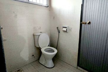 TAMAN CAHAYA BERCHAM