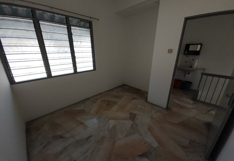 Taman Pengkalan Barat