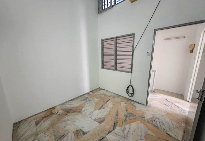 Taman Pengkalan Barat