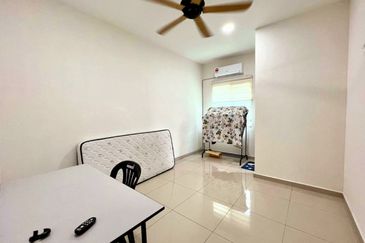 Bandar Baru Sri Klebang Strand Park Modern Design Double Storey Terrace House 