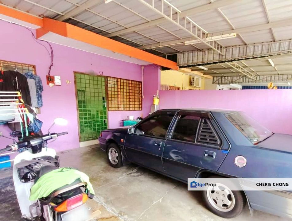 Bandar Seri Botani Good Condition Single Storey Low Cost Terrace House , Perak, Ipoh