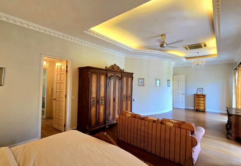 Tigerlane British Style Luxury 2 Storey Bungalow House Prime Location Prestige Neighbourhood 