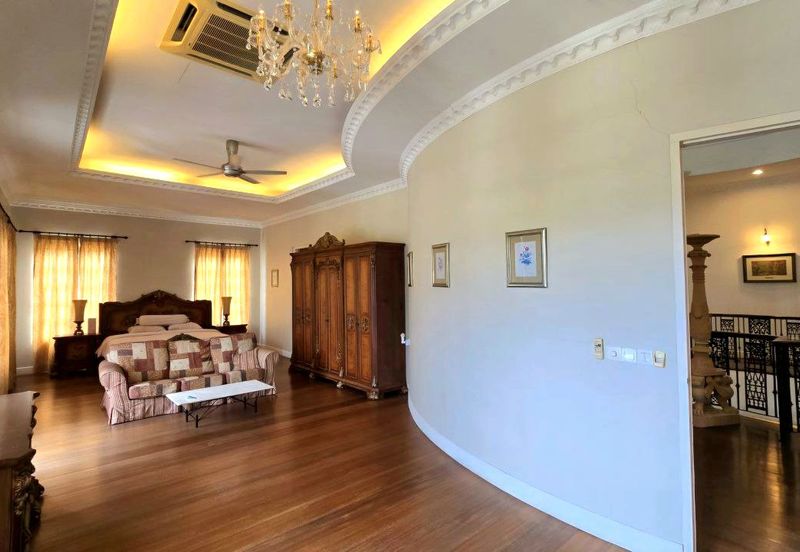 Tigerlane British Style Luxury 2 Storey Bungalow House Prime Location Prestige Neighbourhood 