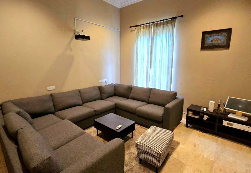 Tigerlane British Style Luxury 2 Storey Bungalow House Prime Location Prestige Neighbourhood 