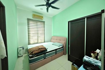 PANORAMA LAPANGAN SAUJANA (GREEN PARK)