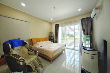 PANORAMA LAPANGAN SAUJANA (GREEN PARK)