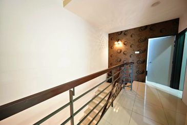 PANORAMA LAPANGAN SAUJANA (GREEN PARK)