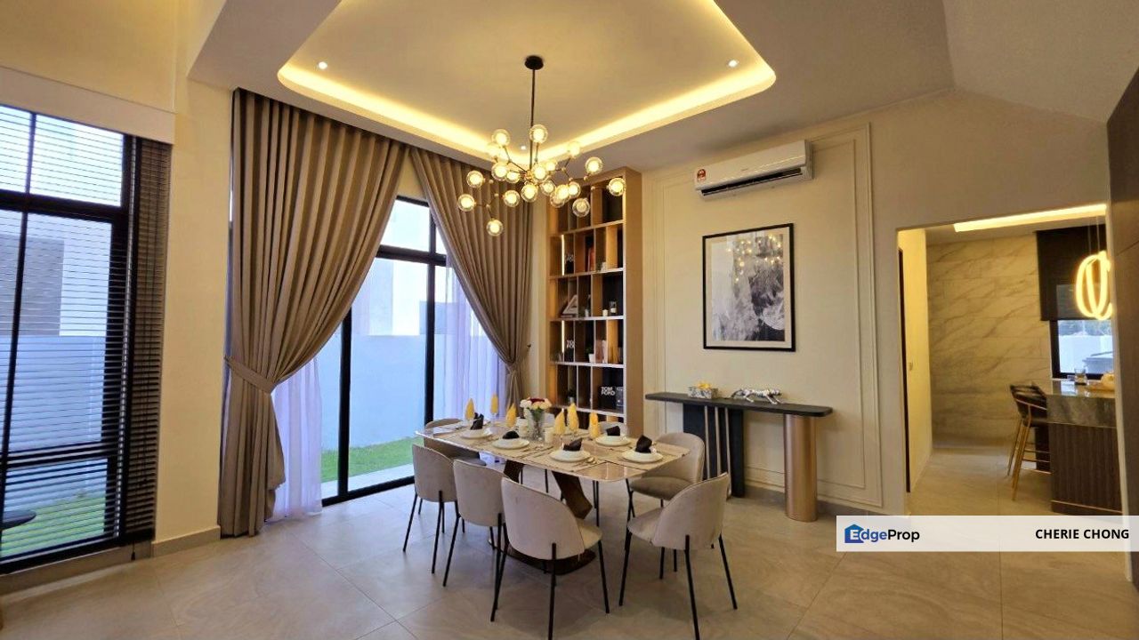 Bandar Seri Botani Exclusive Luxury 2.5 Storey Semi-D House Gated & Guarded Low Density Swimming Pool Station 18 Ipoh Town Centre , Perak, Ipoh