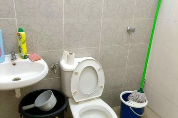 Menglembu Bestari Good Condition Double Storey Terrace Corner House 