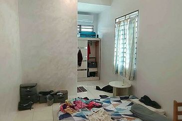 Menglembu Bestari Good Condition Double Storey Terrace Corner House 