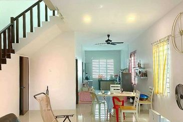 Menglembu Bestari Good Condition Double Storey Terrace Corner House 