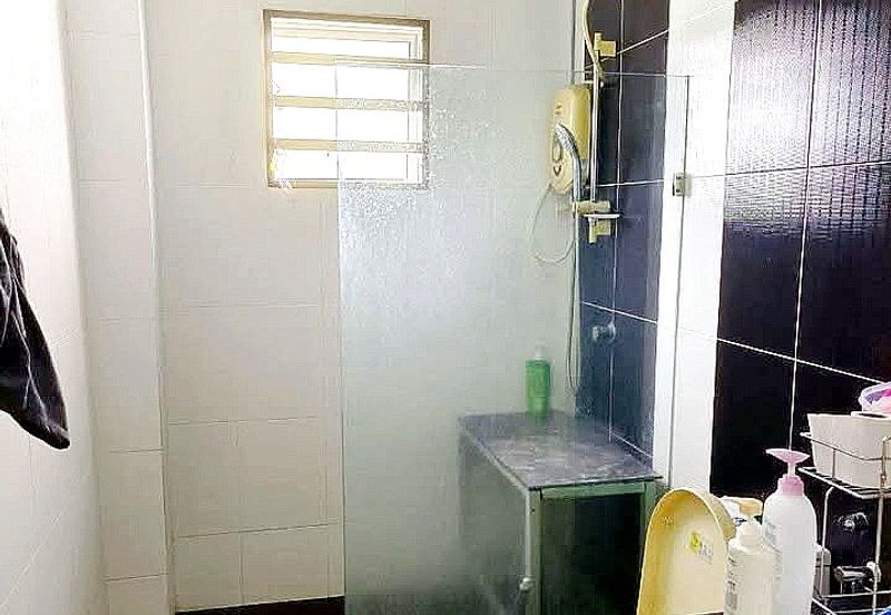 Menglembu Bestari Good Condition Double Storey Terrace Corner House 