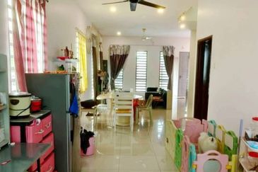 Menglembu Bestari Good Condition Double Storey Terrace Corner House 