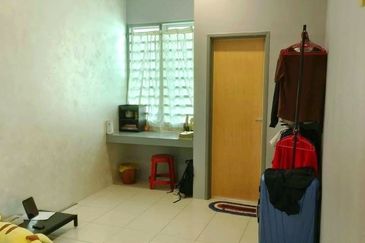 Menglembu Bestari Good Condition Double Storey Terrace Corner House 