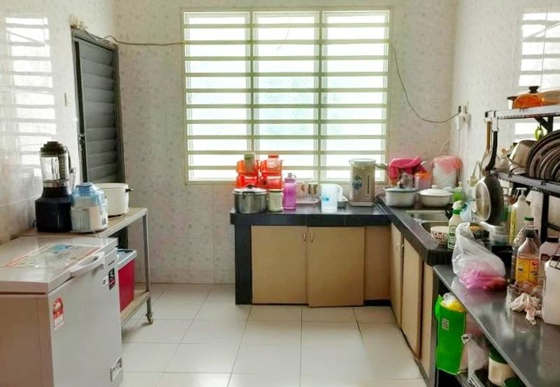 Menglembu Bestari Good Condition Double Storey Terrace Corner House 