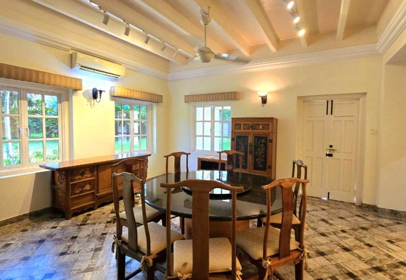 Tigerlane Thompson Road 2 Storey Heritage Bungalow With Huge Compound Rare & Beautiful Unit