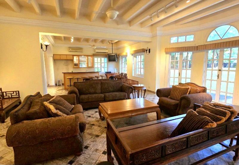 Tigerlane Thompson Road 2 Storey Heritage Bungalow With Huge Compound Rare & Beautiful Unit