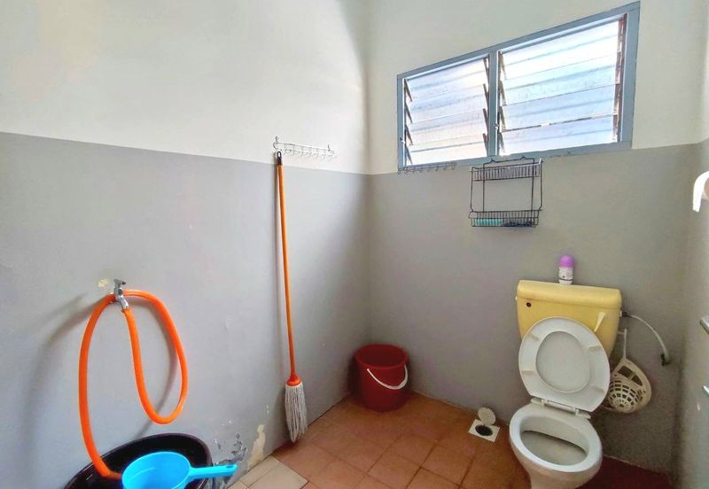 Sungai Siput Taman Jalong Huge Single Storey Bungalow House 