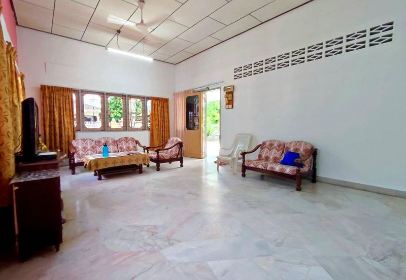 Sungai Siput Taman Jalong Huge Single Storey Bungalow House 