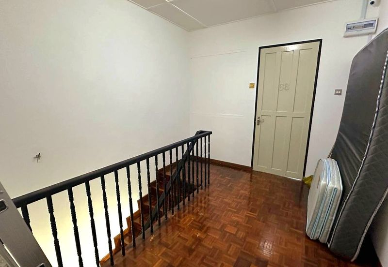 Bercham Utara Good Condition 2 Storey Terrace House Long Carporch With Kitchen Extended Many Extras