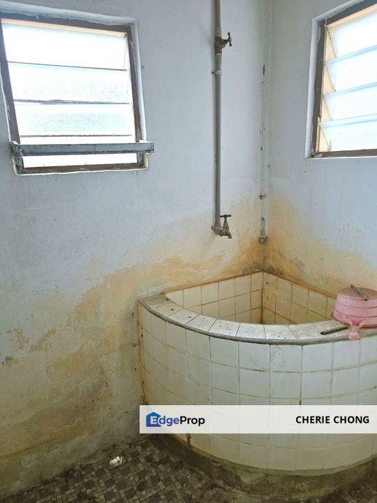 Kuala Kangsar Kampung Jerlun 1 Storey Bungalow Kampung House Easy Access Town, Perak, Kuala Kangsar