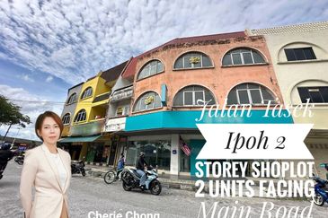 Jalan Tasek Ipoh Very Rare 3 Storey Shoplot 2 Units Facing Main Road Strategic Location Near Ipoh Garden Bercham Tasek