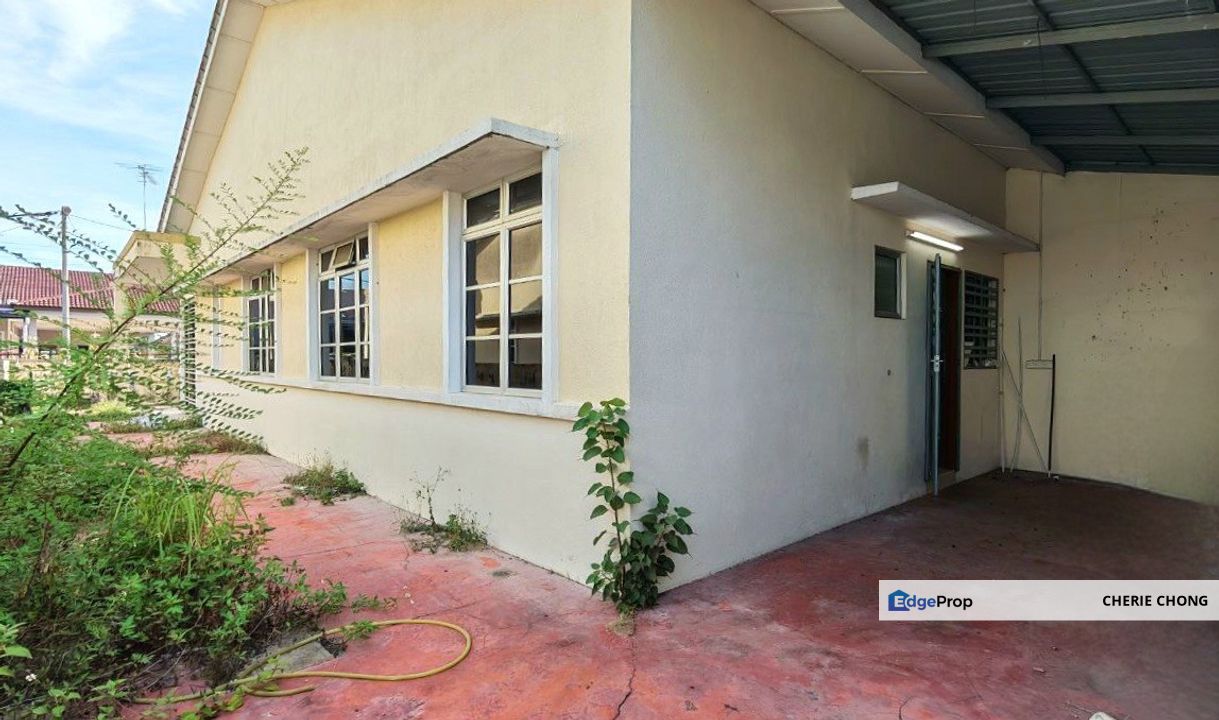Chemor Low Cost Spacious Single Storey Semi-D House Good Condition , Perak, Chemor