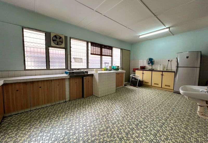 Gunung Rapat Ampang Superlink Double Storey Terrace House Near Field 