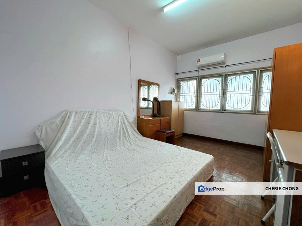 Gunung Rapat Ampang Superlink Double Storey Terrace House Near Field , Perak, Ampang