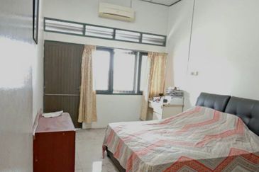 Gunung Rapat Taman Hari Lela Freehold Double Storey Terrace House Facing Field 