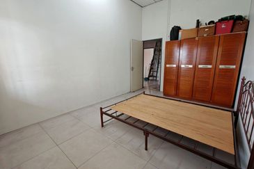 Gunung Rapat Taman Hari Lela Freehold Double Storey Terrace House Facing Field 