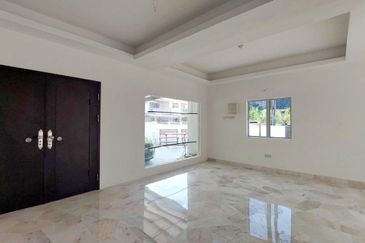 Gunung Rapat Wira Jaya Nice 2 Storey Terrace House Corner Unit With Renovation 
