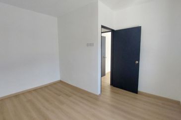 Gunung Rapat Wira Jaya Nice 2 Storey Terrace House Corner Unit With Renovation 