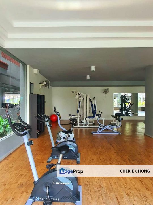 Damaipuri Condominium Taman Chateau Nice Low Floor Unit With 2 Carparks Gated & Guarded Near Town Centre , Perak, Ipoh