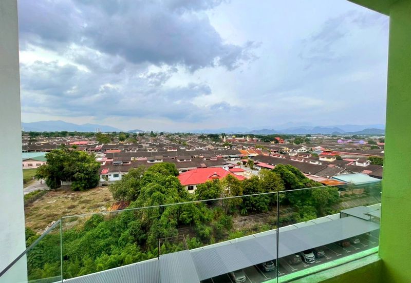 Manhattan Condominium