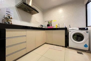 Manhattan Condominium