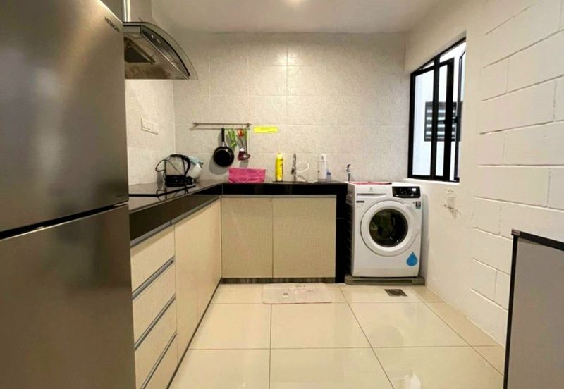 Manhattan Condominium