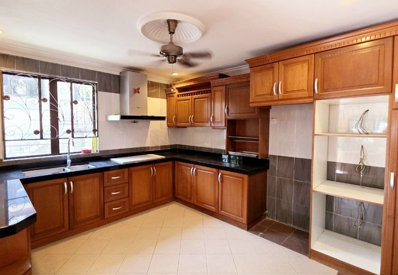 Meru Valley Golf Resort