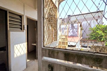 Jalan Sultan Abdul Jalil Ipoh 1st Floor Shoplot Near Tourist Spot 