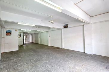 Jalan Sultan Abdul Jalil Ipoh 1st Floor Shoplot Near Tourist Spot 