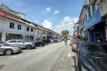 Jalan Sultan Abdul Jalil Ipoh 1st Floor Shoplot Near Tourist Spot 