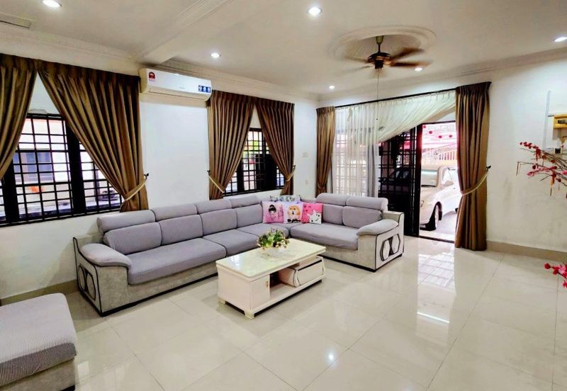 Menglembu Good Condition 2 Storey Terrace House Corner Unit With Renovation 