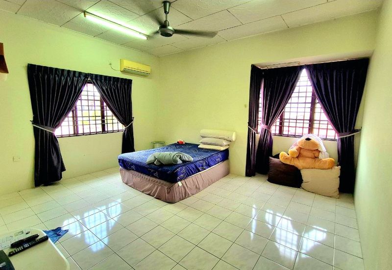 Menglembu Good Condition 2 Storey Terrace House Corner Unit With Renovation 