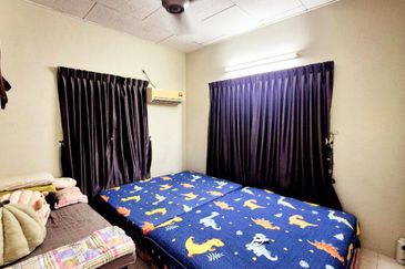 Menglembu Good Condition 2 Storey Terrace House Corner Unit With Renovation 